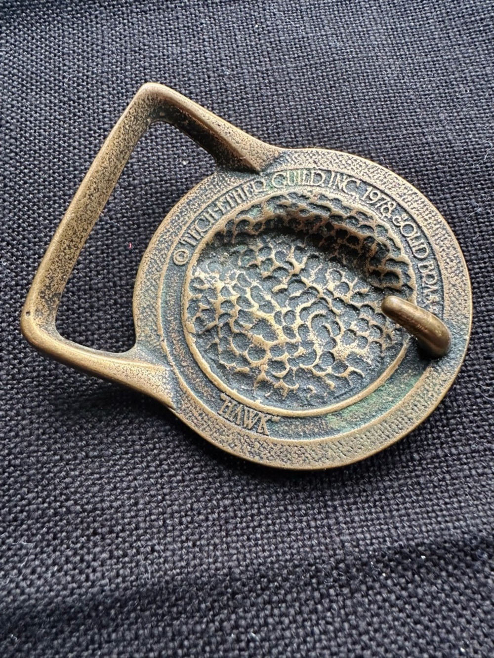 Vintage Solid Brass “Hawk” Round Belt Buckle by Tech-Ether Guild 1978 - Picture 3 of 6